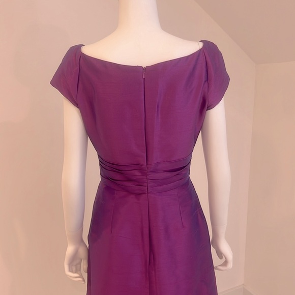 SAMPLE SALE NWT ALFRED SUNG D500 Dahlia-purple/red SIZE 10 Dupioni. Pristine - Picture 5 of 7